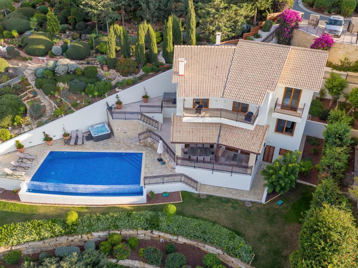 Villa Hermiona Kouklia Exterior photo
